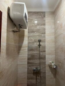 guesthouse surabaya waterheater