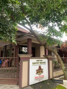 guesthouse malang depan